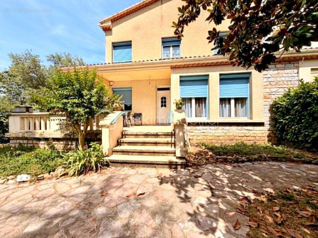 Maison familiale pleine de charme - Labruguière centre - photo 3