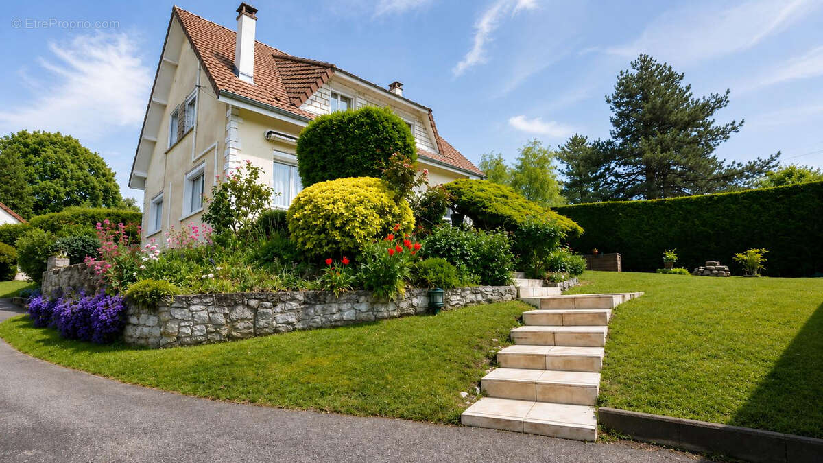 Maison à GUERVILLE
