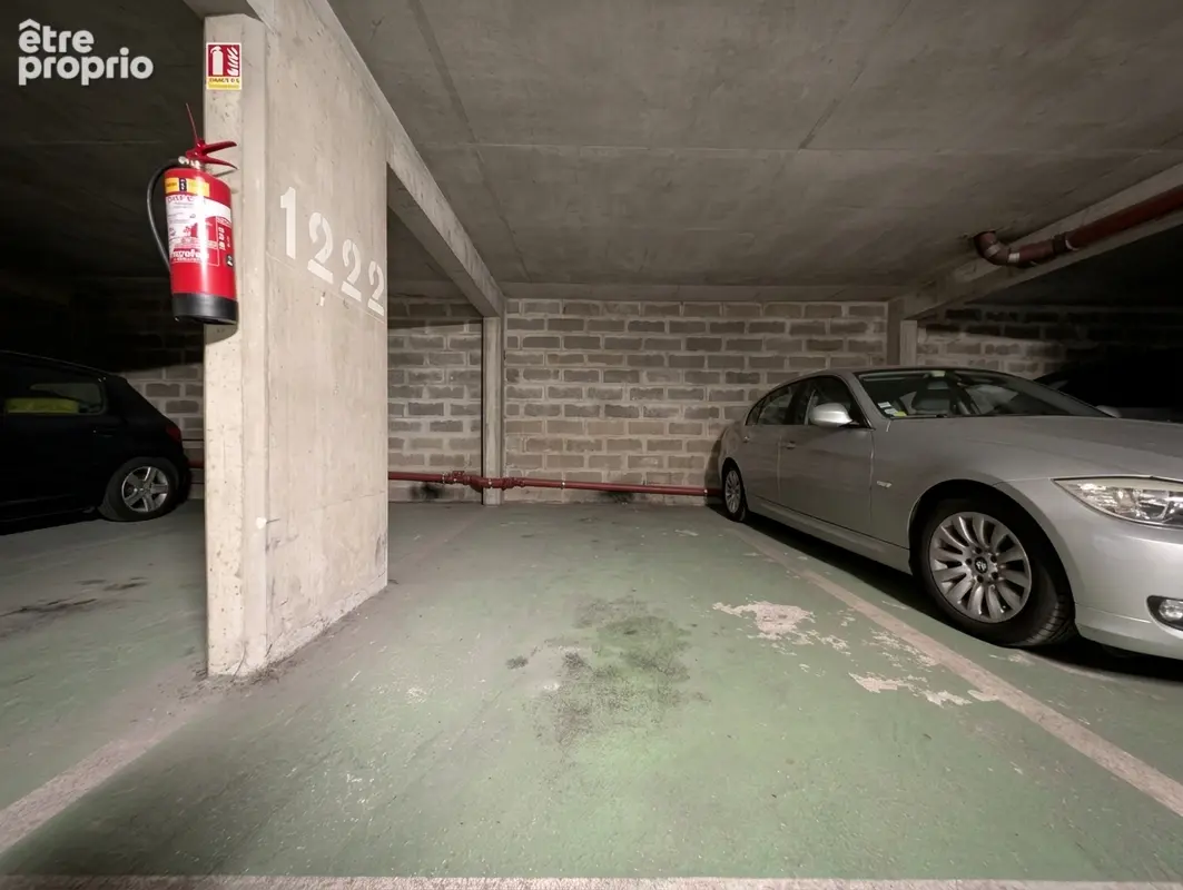 Parking Courbevoie - photo 2