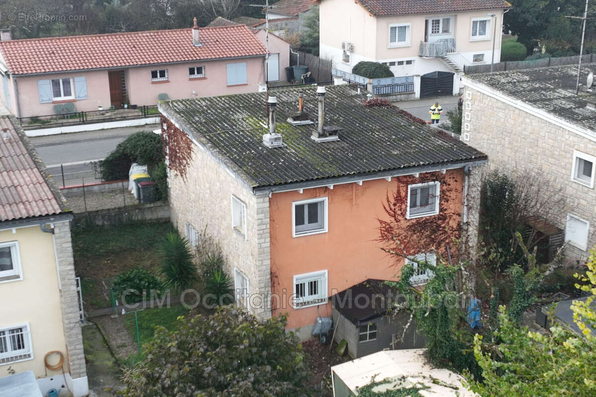 Maison à CASTELSARRASIN