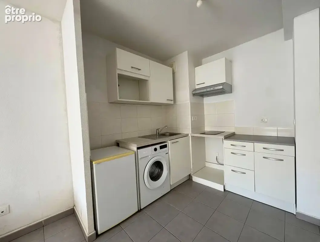 MARSEILLE 4e   CHARTREUX  T2 avec garage en sous-sol  Résidence de 2016  155 000 € - photo 5