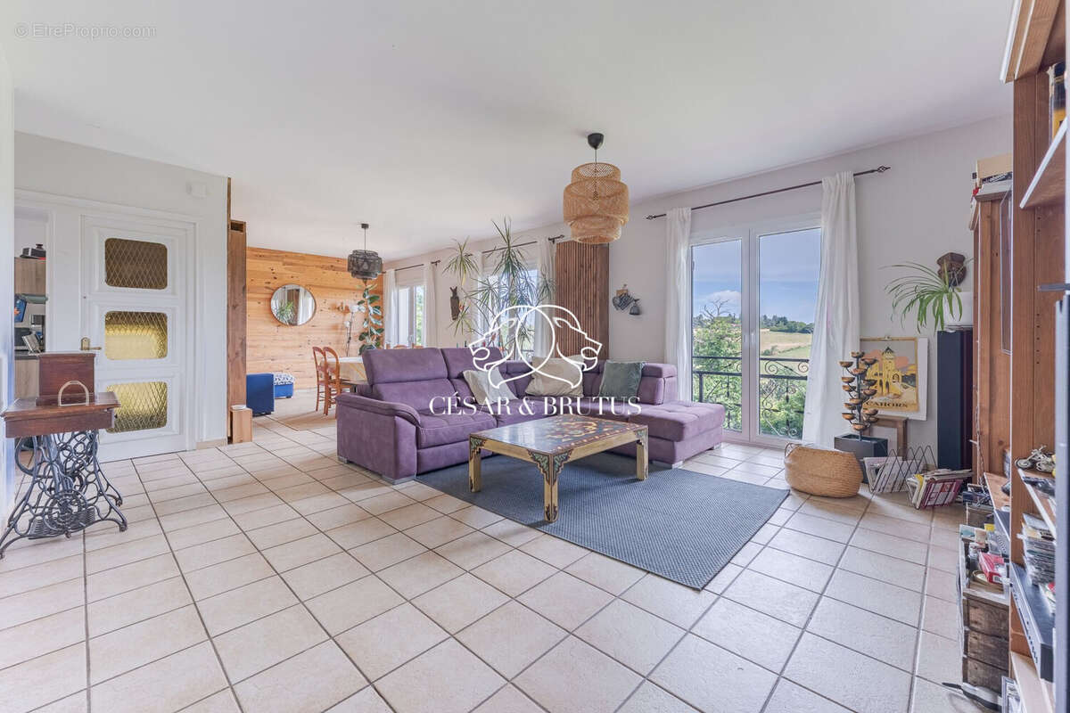 Maison à BOURGOIN-JALLIEU