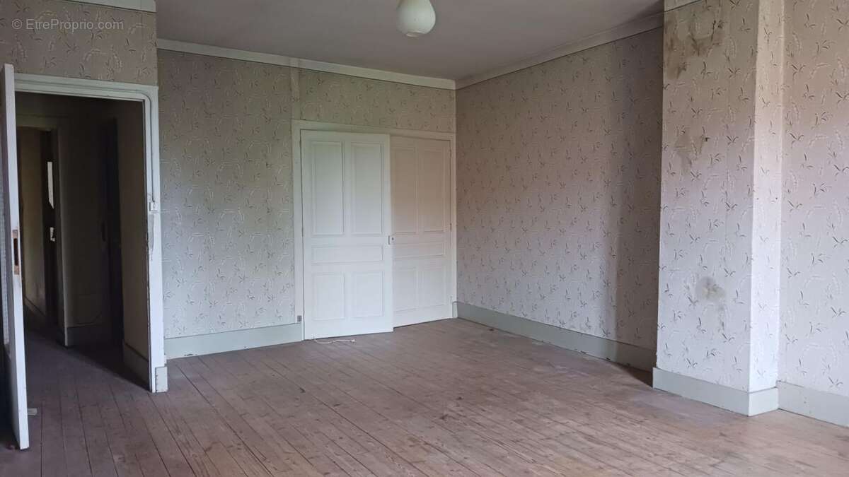 Maison à PERRIGNY