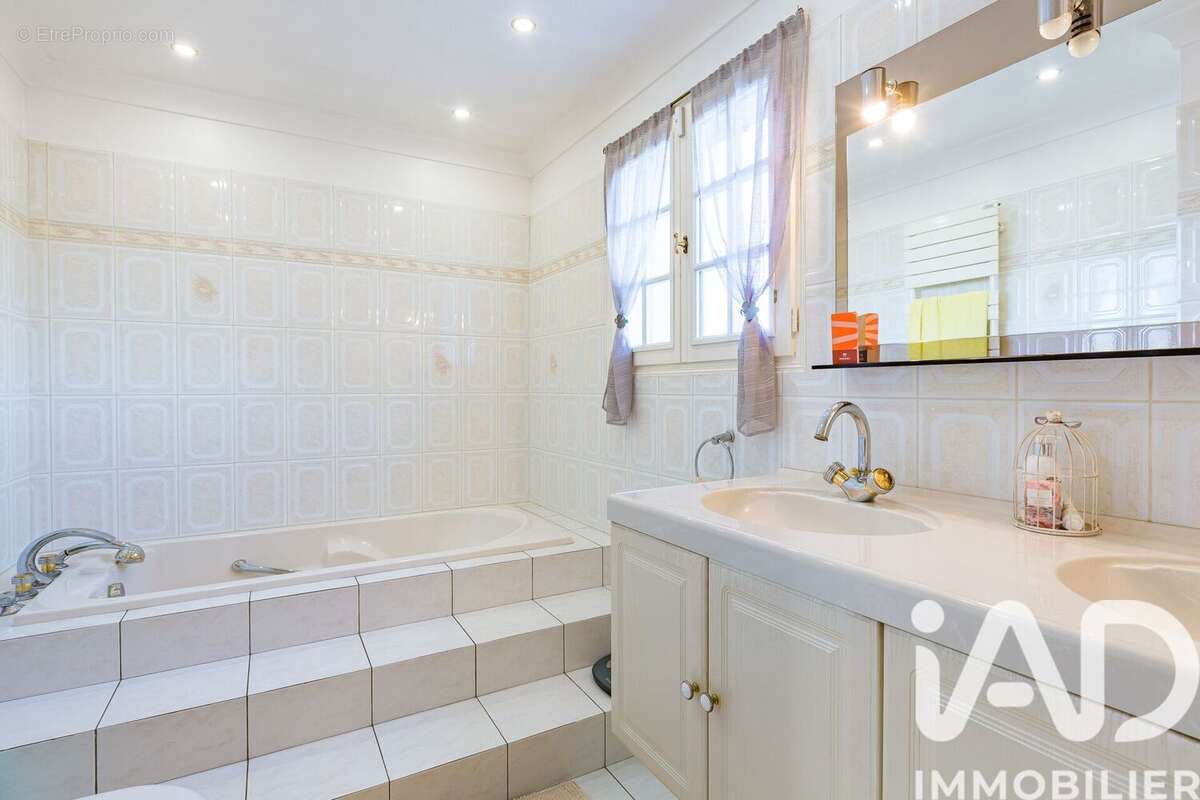 Photo 8 - Maison à YERRES