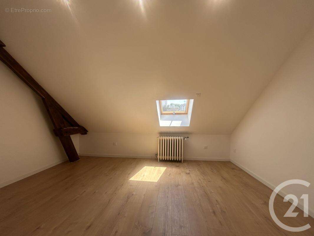 Appartement à CREIL