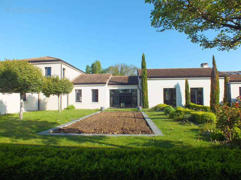 Maison à SEMUR-EN-AUXOIS