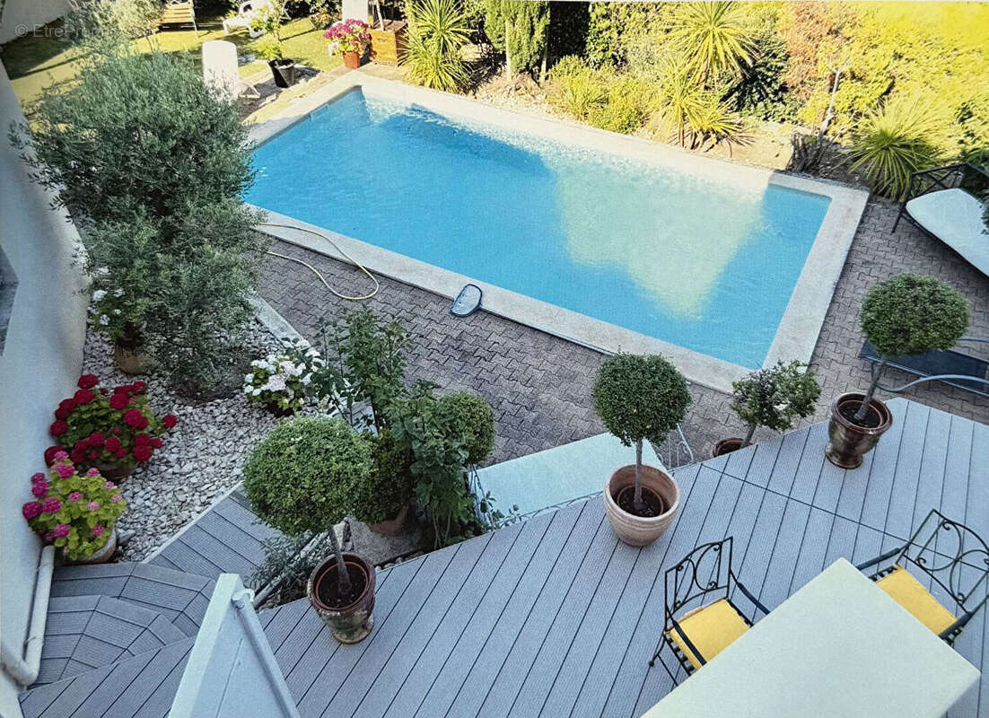 Viager occupé , Belle maison provençale avec piscine  Villeneuve-lès-Avignon - photo 8