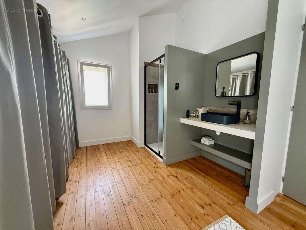 Maison à AIGREFEUILLE-D&#039;AUNIS