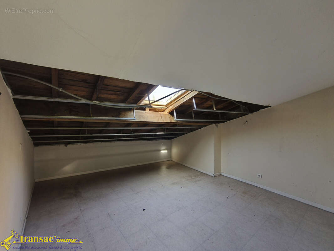 Appartement à THIERS