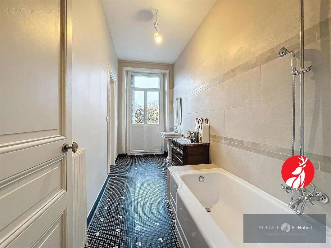 Maison à MILLY-LA-FORET