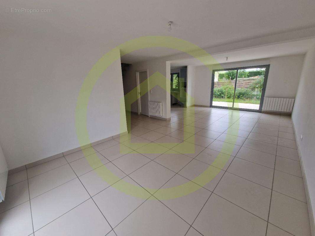 Maison à SAINT-DENIS-EN-VAL