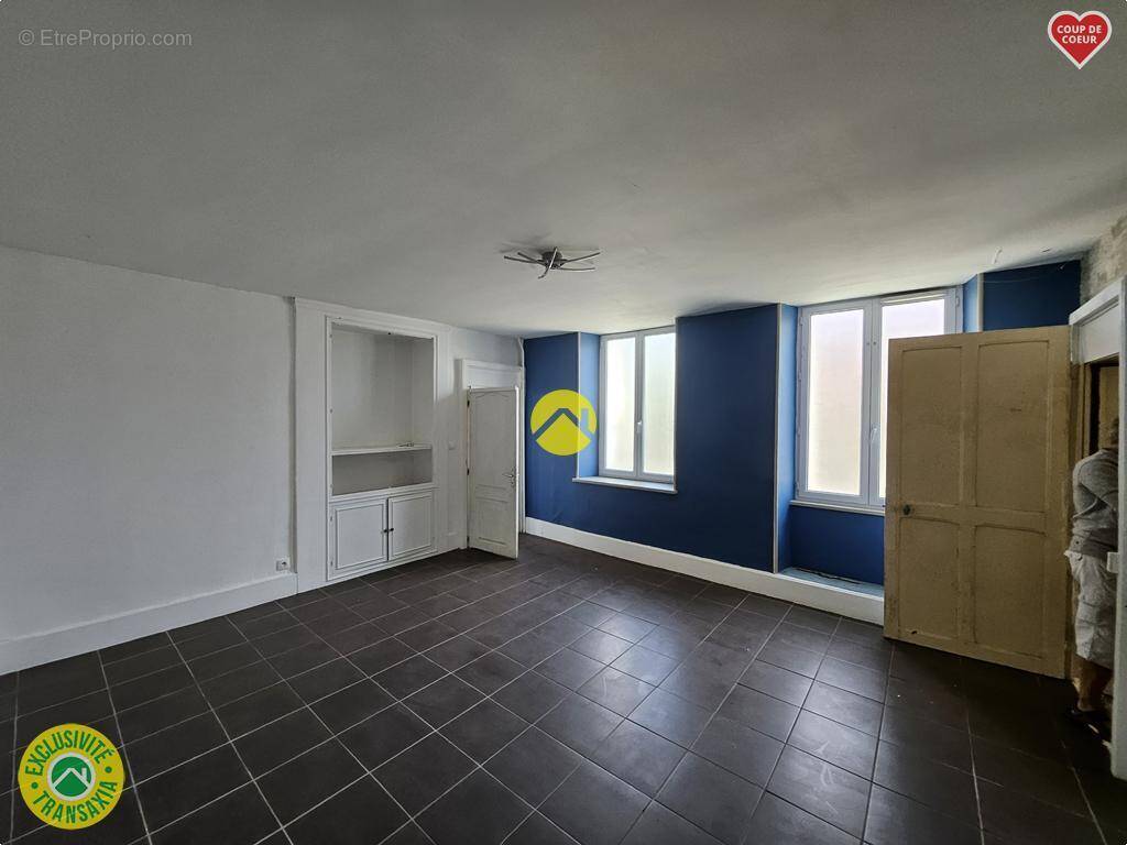 Maison de ville double potentiel - photo 10