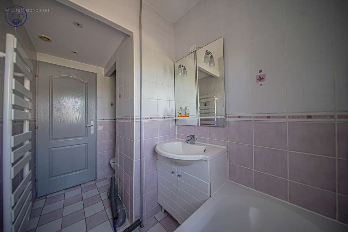 Appartement surface habitable de 38.91 m2 + parking - photo 7