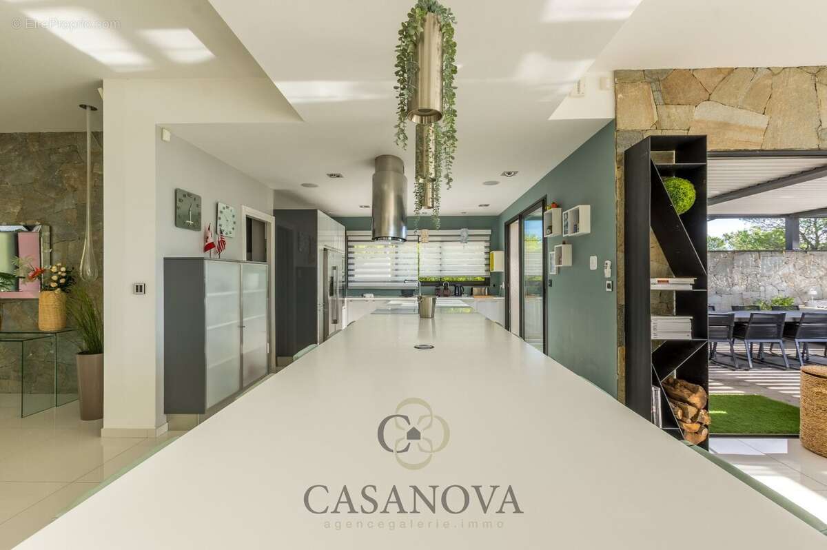 Maison à SAINT-GELY-DU-FESC