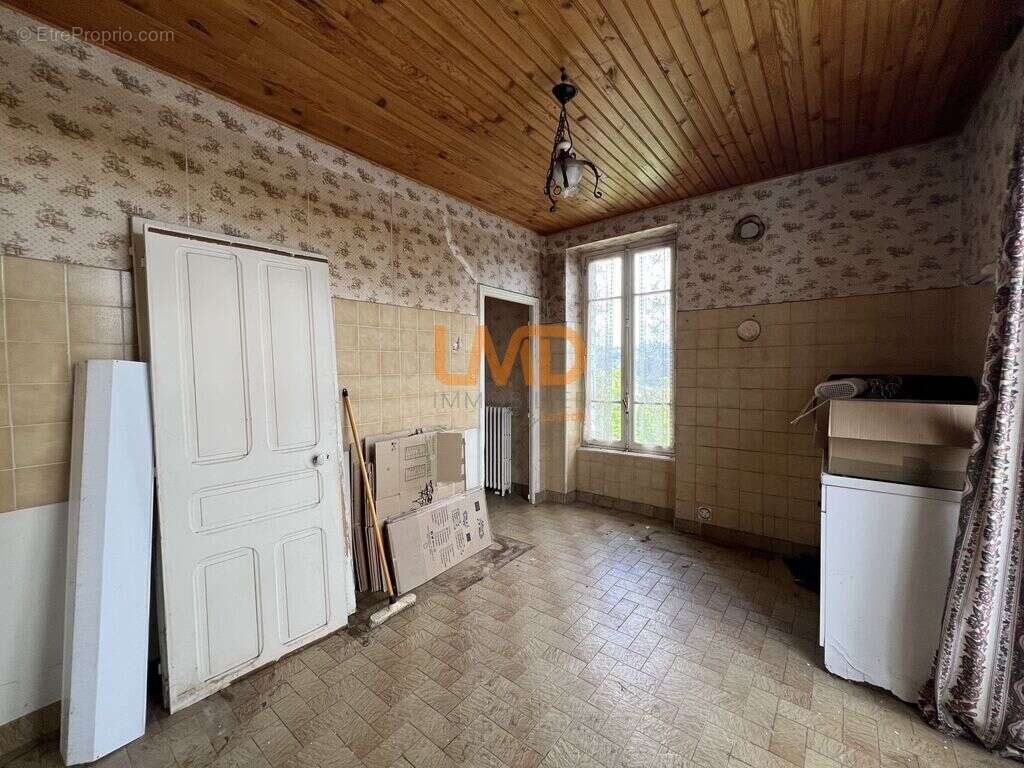 Maison à AUBENAS