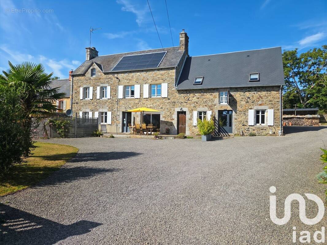 Photo 1 - Maison à BRICQUEVILLE-LA-BLOUETTE