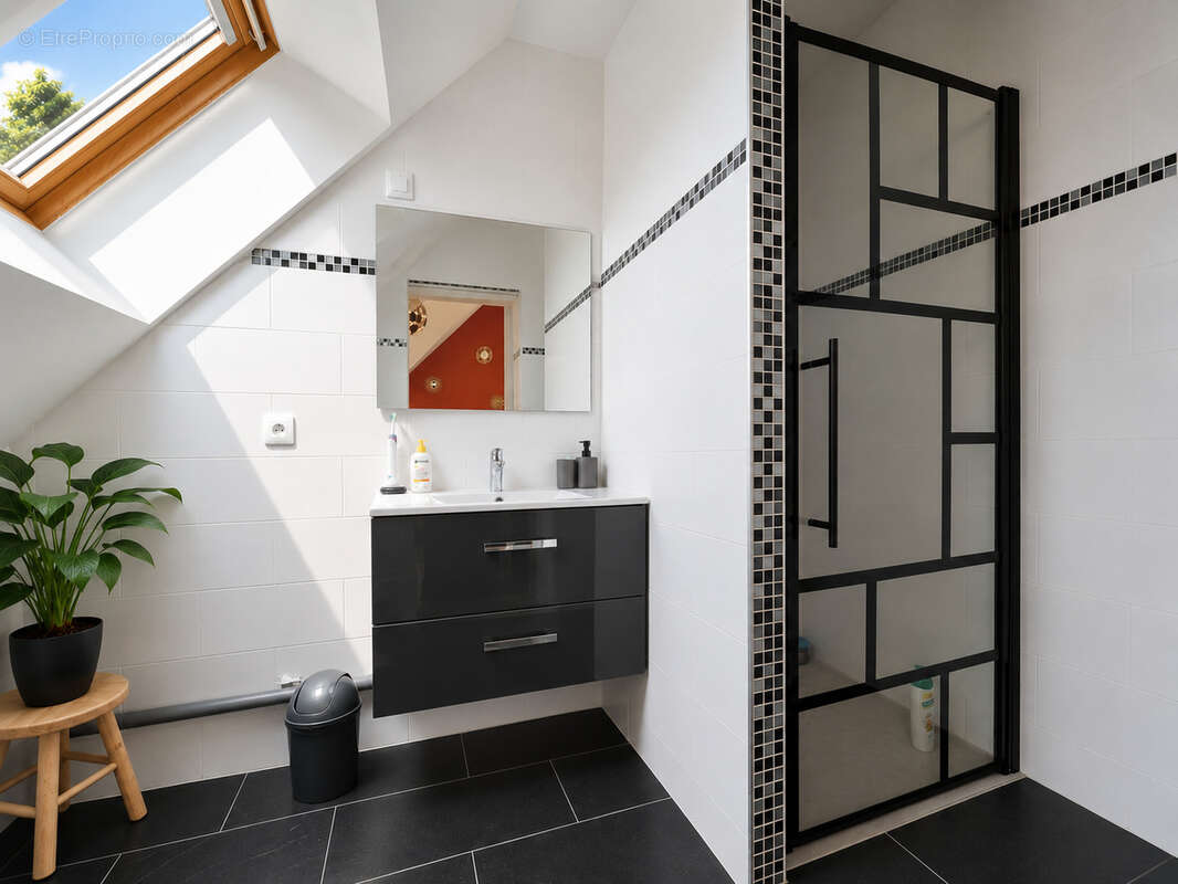 À 5 min de la gare de Gazeran, Maison familiale coup de cœur de 2012, 4 chambres, Garage 34 m2 - photo 16