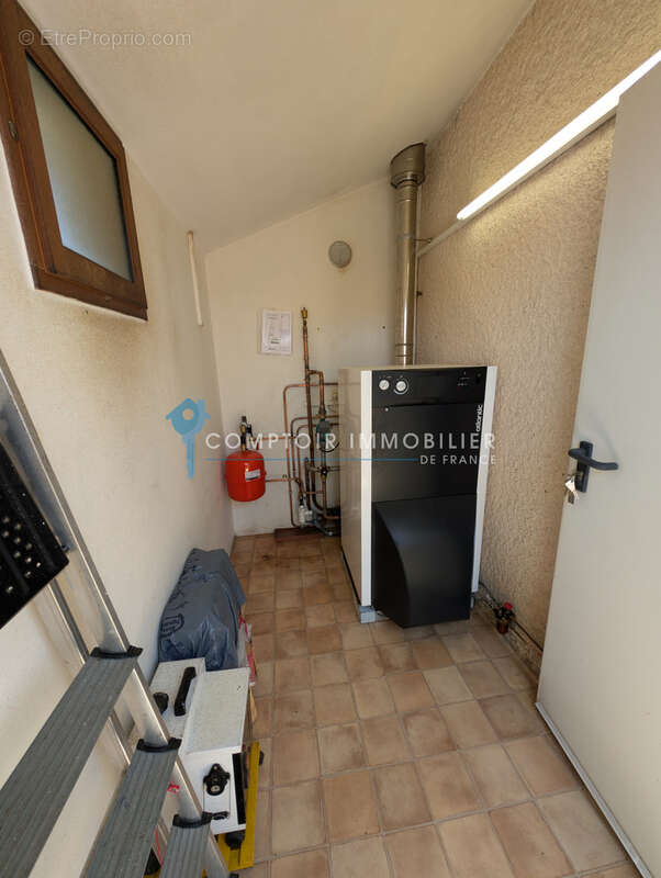 Dépt. 07 -  A VENDRE à COUCOURON - Maison de 131 m2 avec garage et jardin - Parcelle de 670 m2 - photo 15