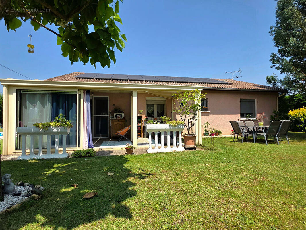 Maison à ROMANS-SUR-ISERE