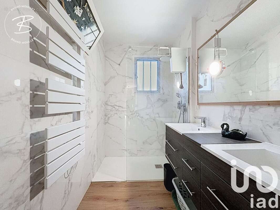 Photo 2 - Maison à GAREOULT