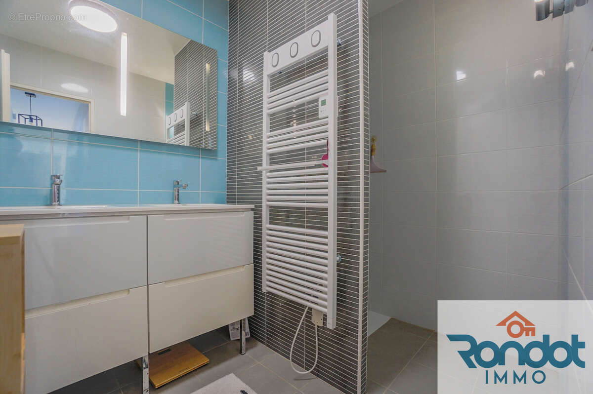 Maison à NORGES-LA-VILLE