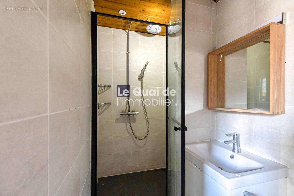 Appartement à VARCES-ALLIERES-ET-RISSET