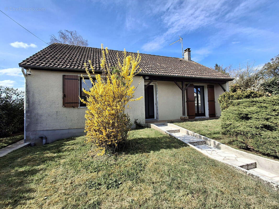 Maison à LE GAULT-SAINT-DENIS