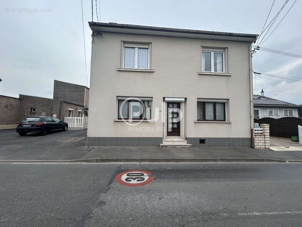 Appartement à HARNES