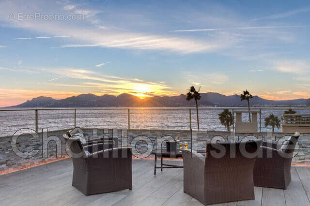 Appartement à CANNES