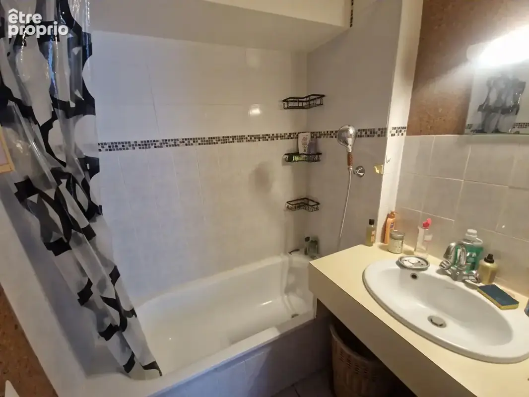 Appartement Cluses 1 pièce(s) 31 m2 - photo 6