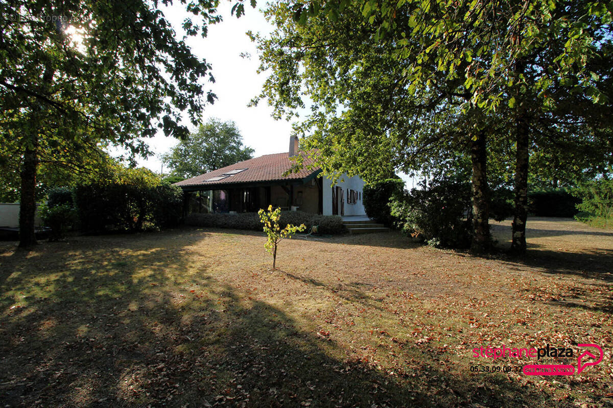 Maison à PORTETS