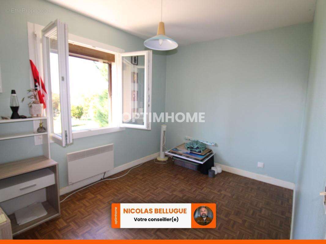 Maison avec piscine et sous-sol total à deux pas de Lauzun - photo 7