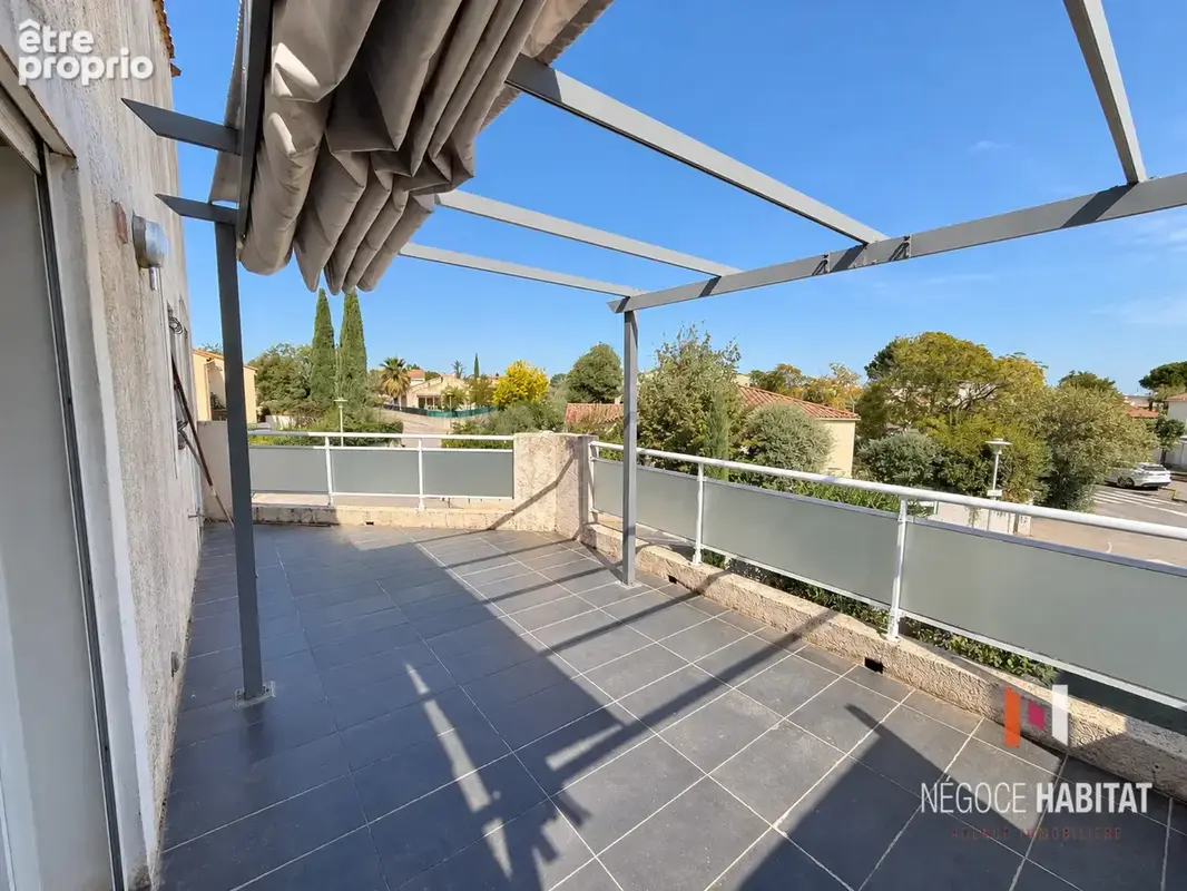 Appartement T5 85 m2 avec terrasse, garage et parking - photo 5