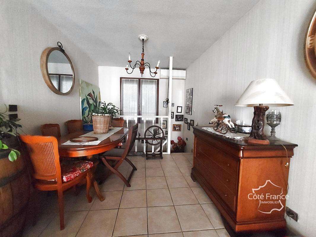 Maison à VILLENAVE-D'ORNON