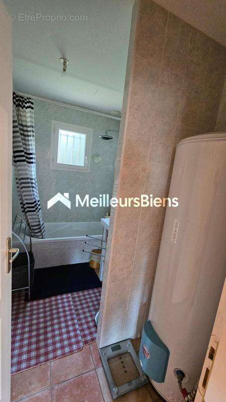 Maison à GRAYAN-ET-L'HOPITAL