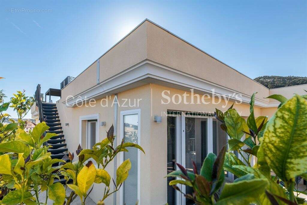Appartement à MENTON