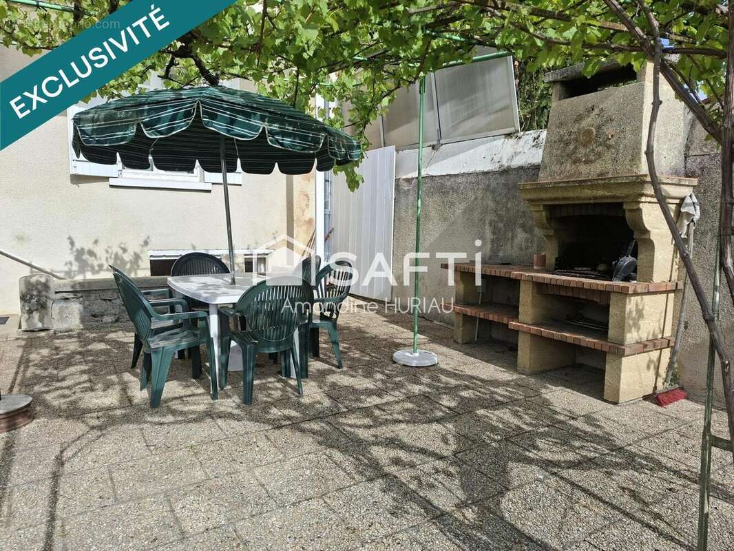 Photo 4 - Maison à AIGUEPERSE