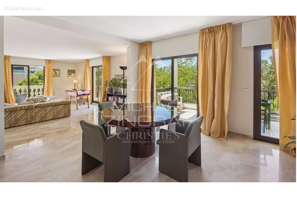 Appartement dans une résidence sécurisée - photo 2