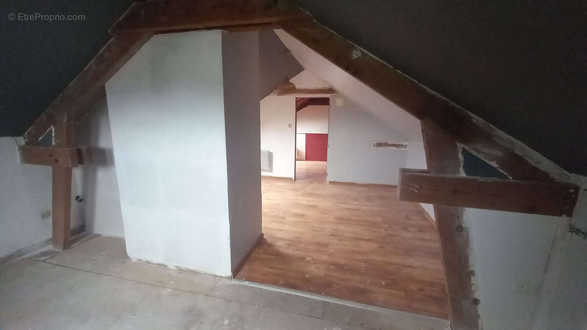 Maison à HAUTION