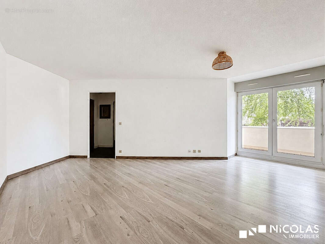Appartement 47 m² à Bordeaux  - photo 2