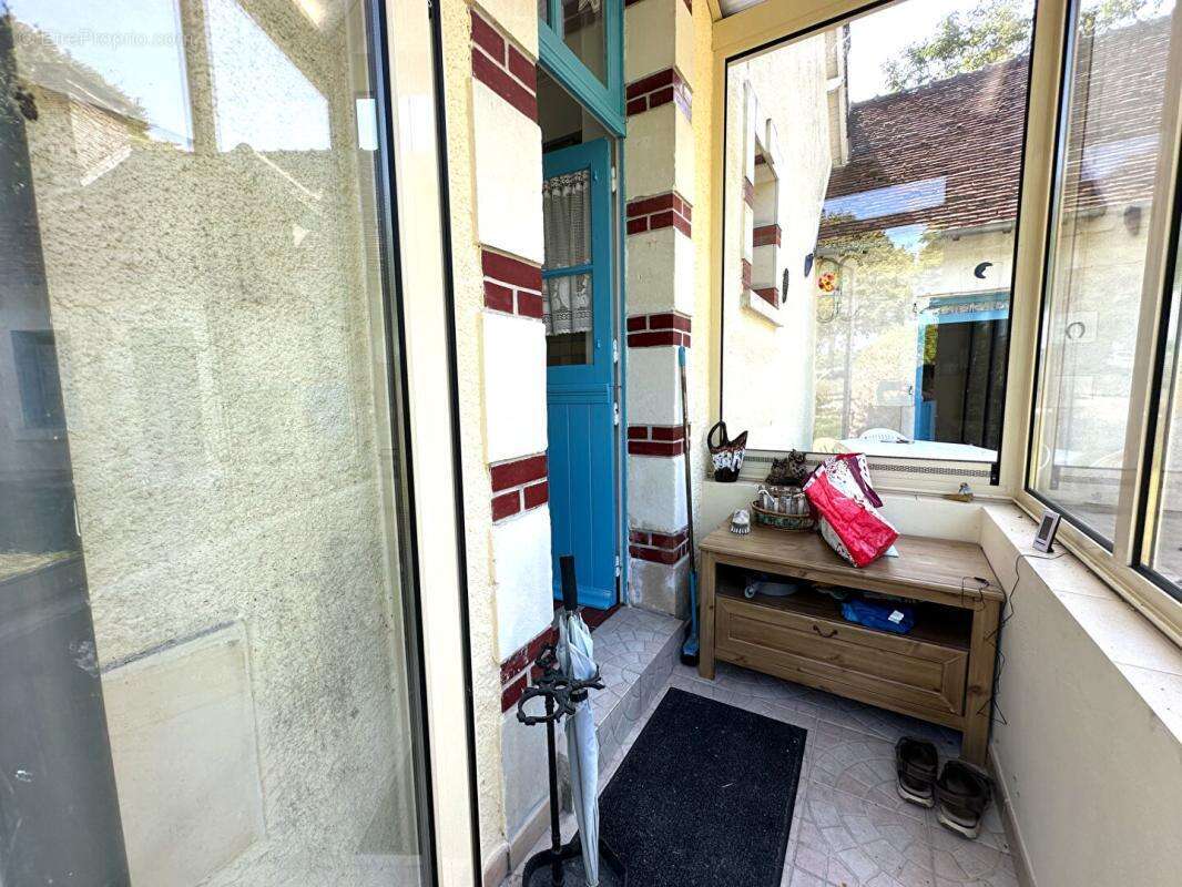 Charmante maison des années 50 situé à Veuil - photo 2