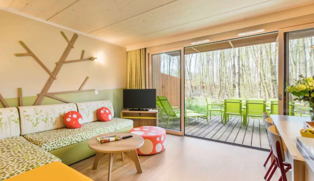 Appartement à VILLENEUVE-LE-COMTE