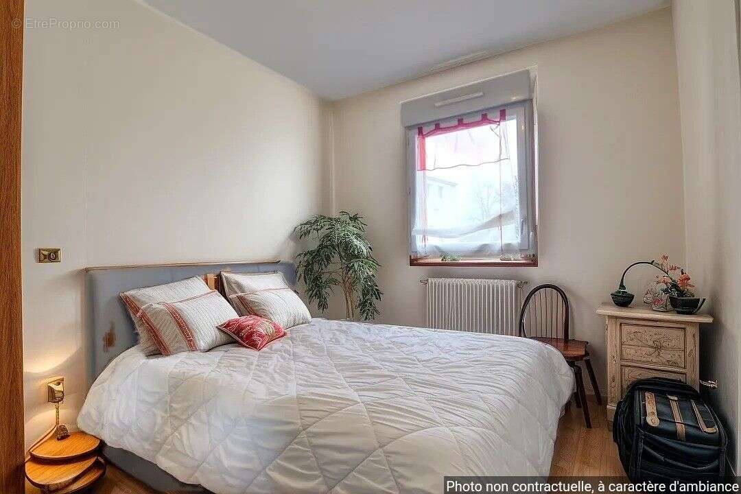 Appartement à CHENOVE