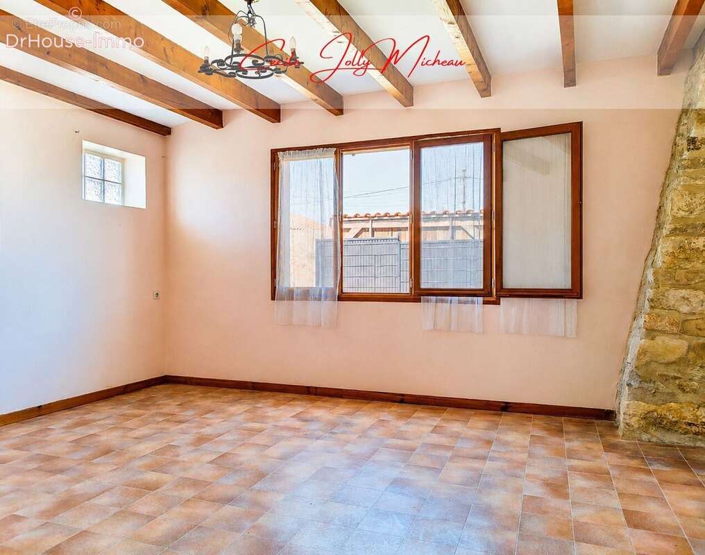 Maison 180 m² à Etauliers  - photo 27