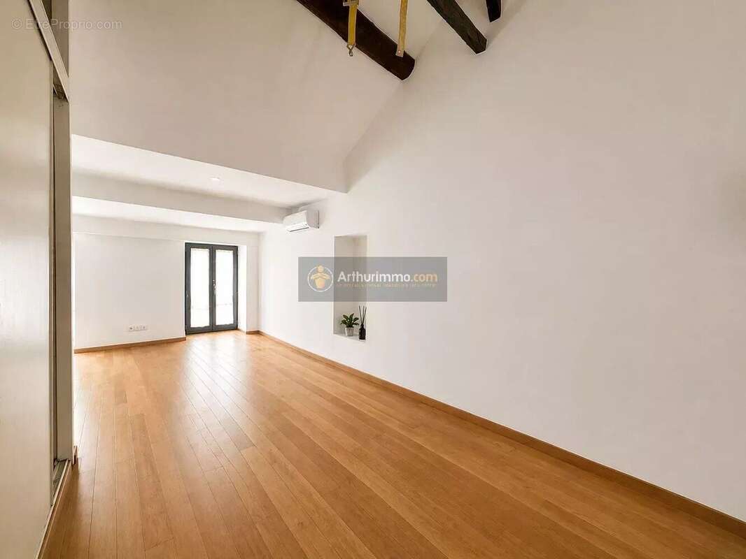Appartement à SAN-MARTINO-DI-LOTA