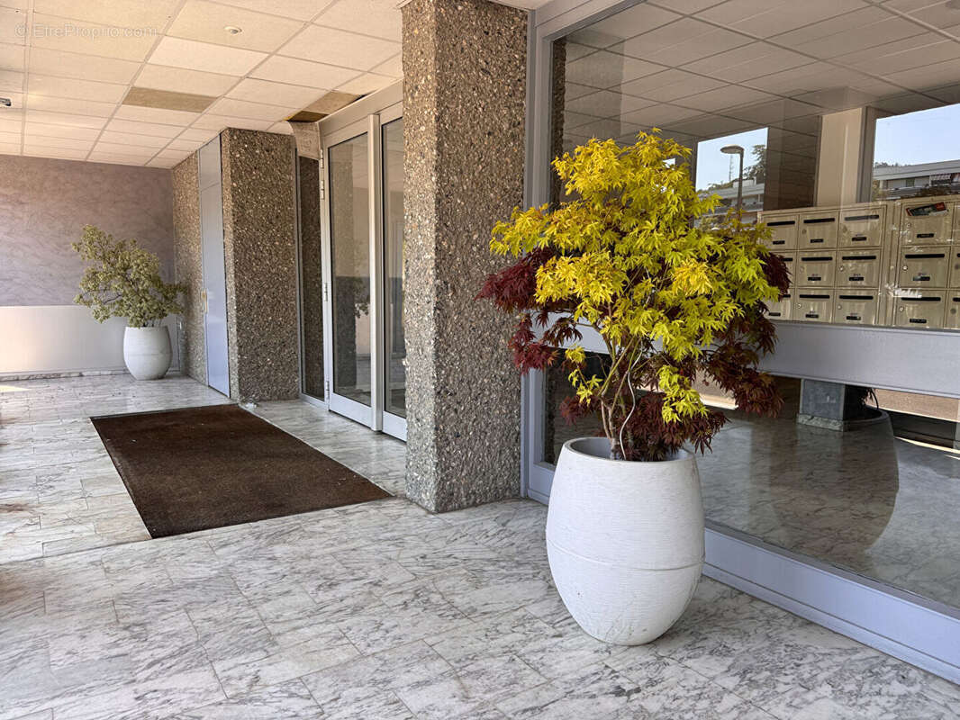 Appartement 4 pièces à vendre - Chambéry  le Haut - Lumineux - photo 2
