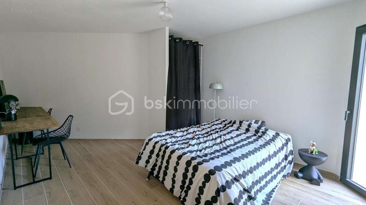 Maison à LES MATELLES