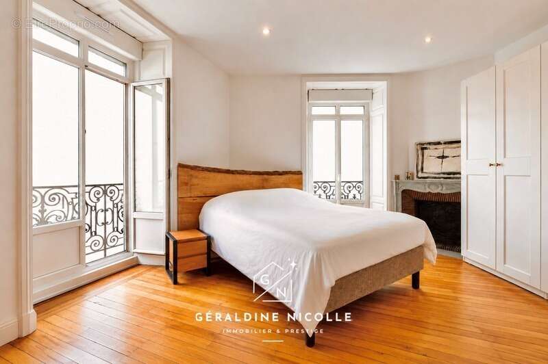 Appartement bourgeois - rénovation exceptionnelle - port de Vannes - 150m2 - 4 chambres - photo 6