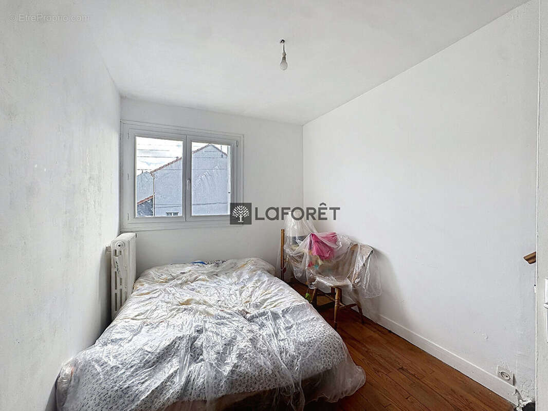 Maison à SAINT-ETIENNE-DU-ROUVRAY