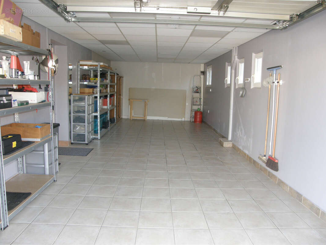 Maison à SAINT-ROMAIN-DE-JALIONAS